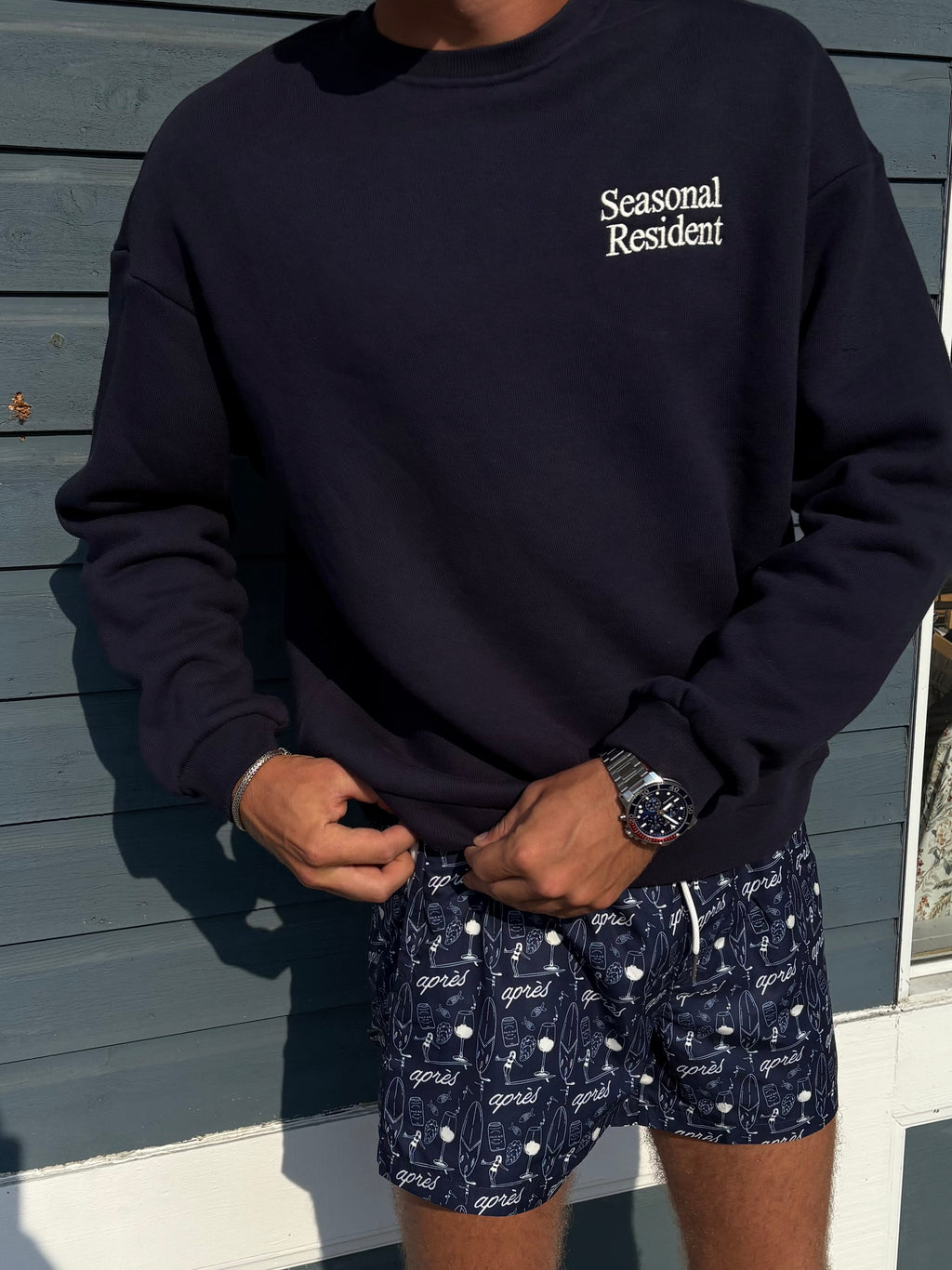 Embroidered Crewneck - Navy