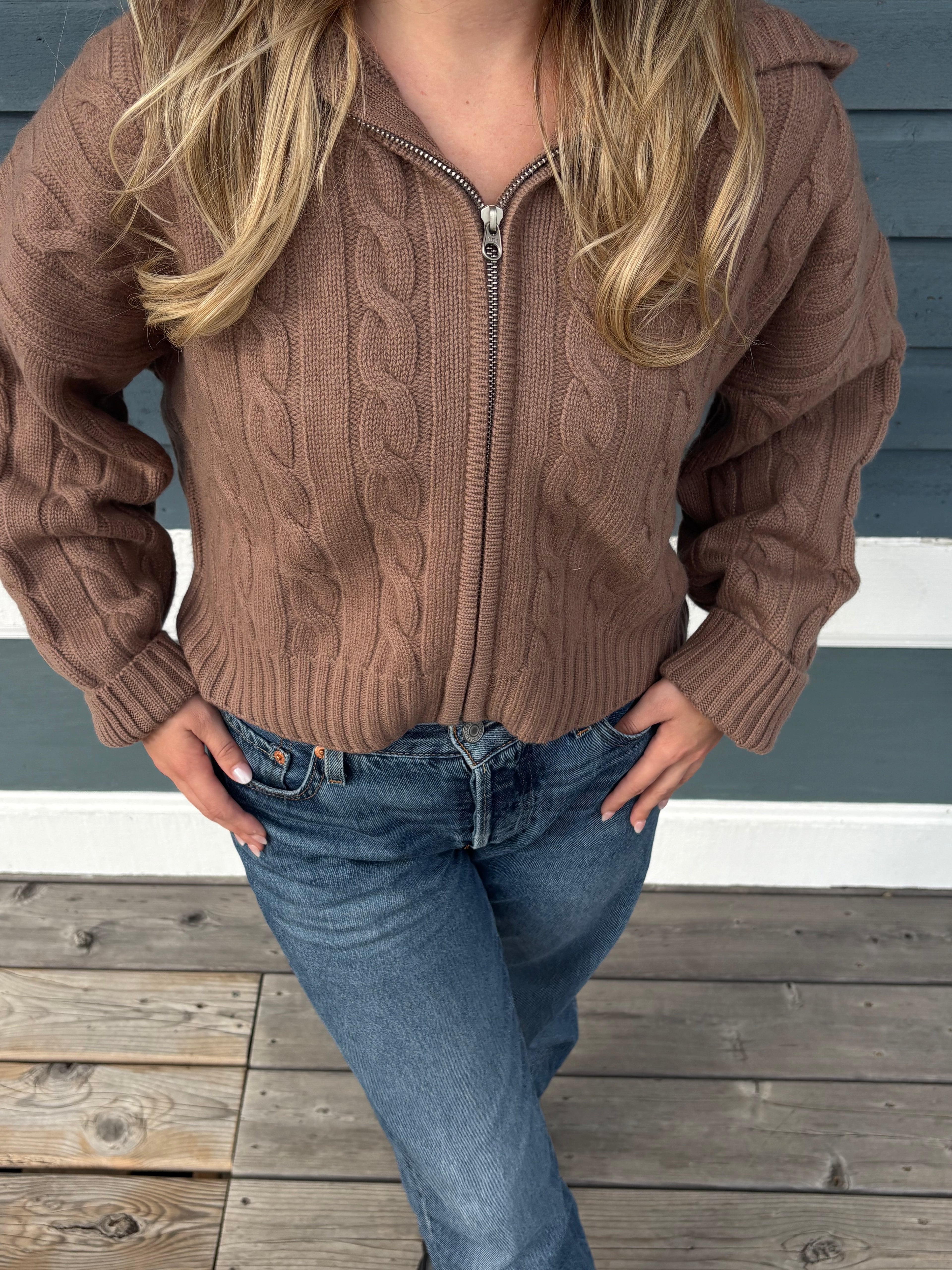 The Rosie Cable Hoodie - PANGOLIAN