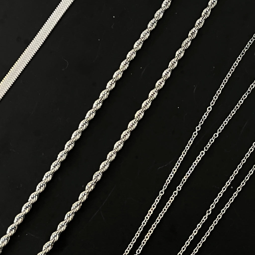 Knotty Chain