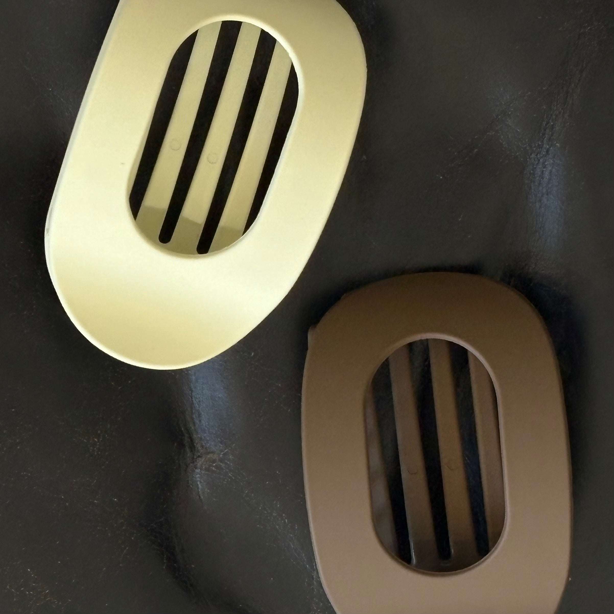 Flat Claw Clip