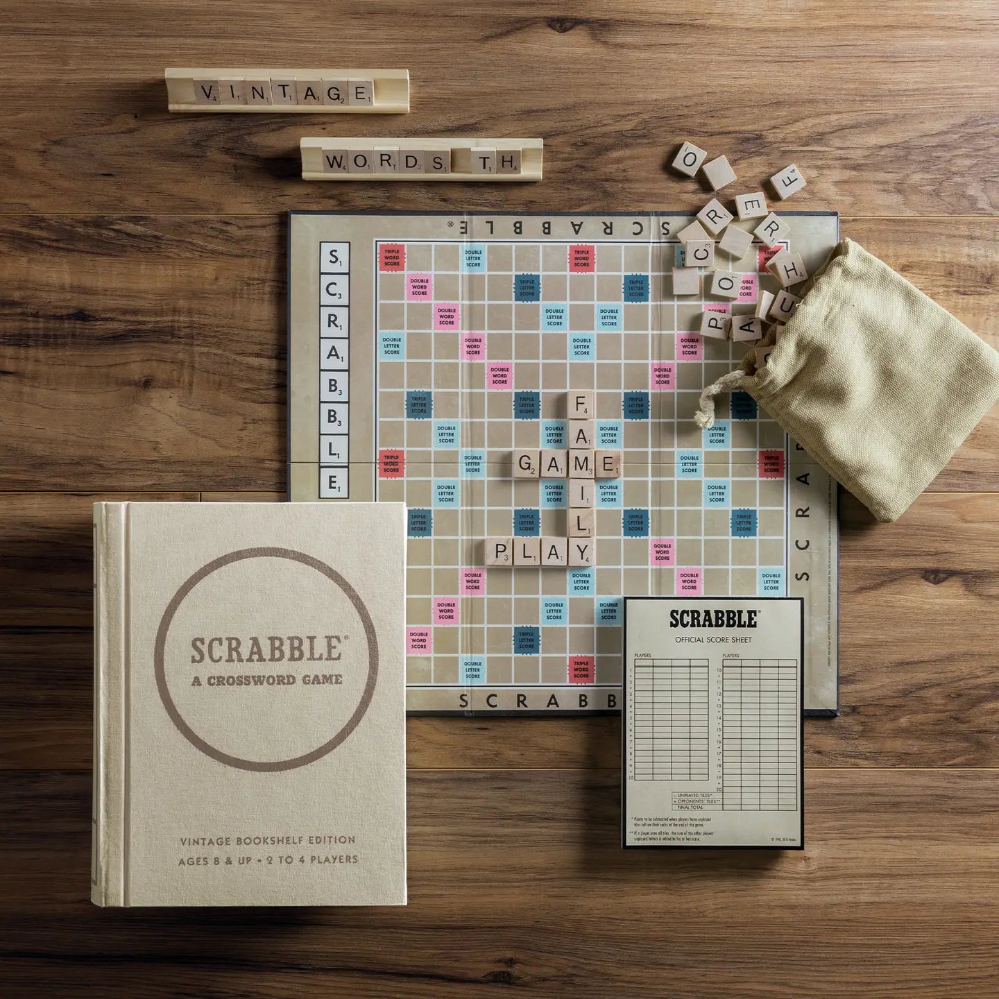 Vintage Bookshelf - Scrabble