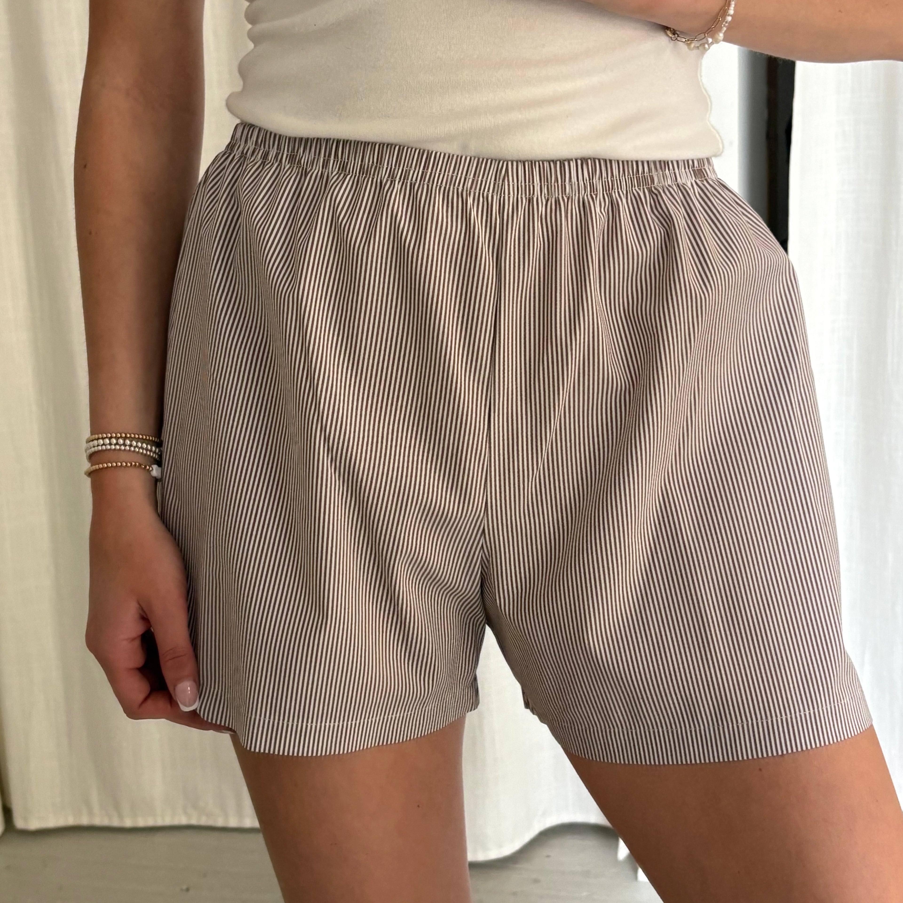 Daily Short - Brown Stripe