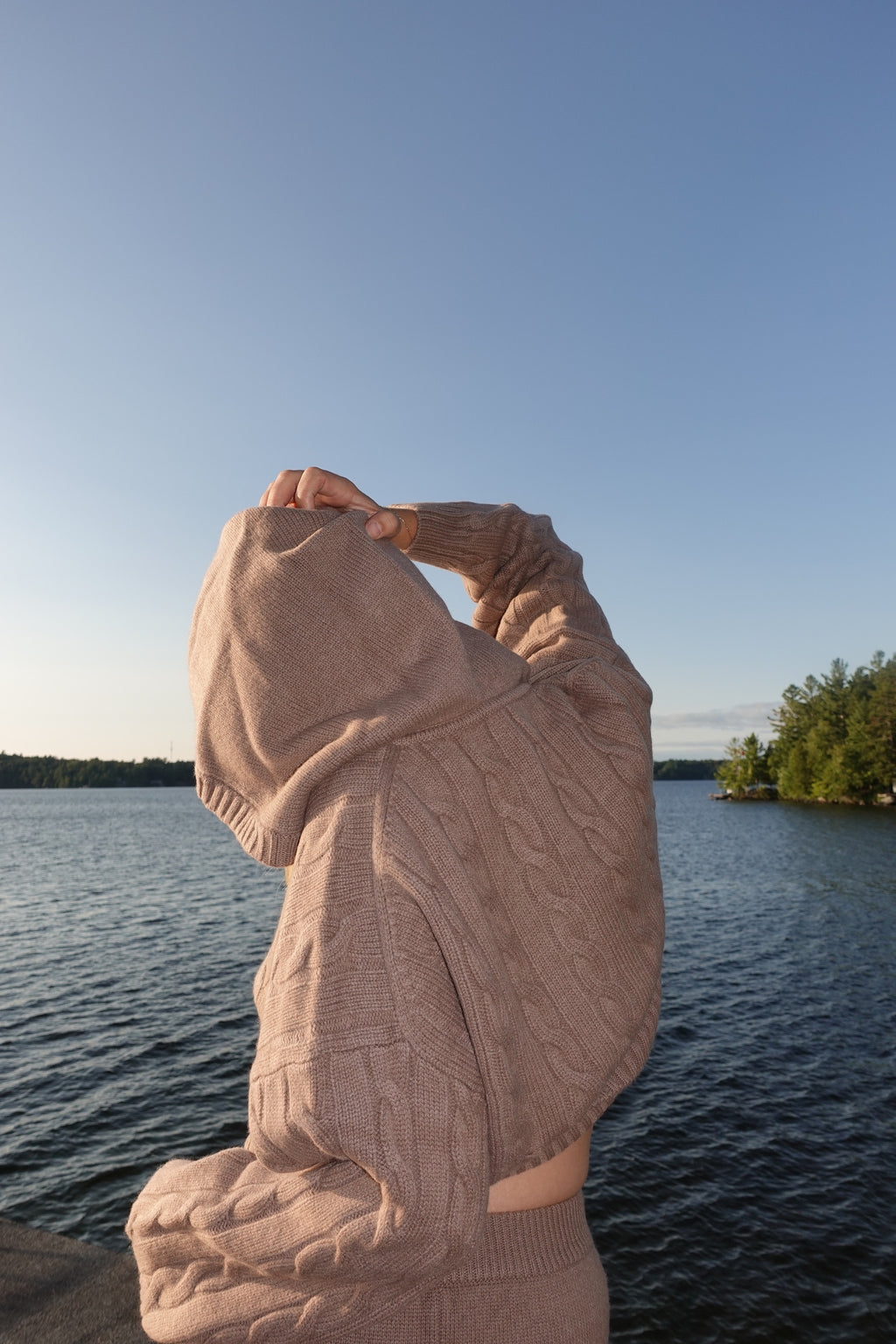 The Rosie Cable Hoodie - PANGOLIAN