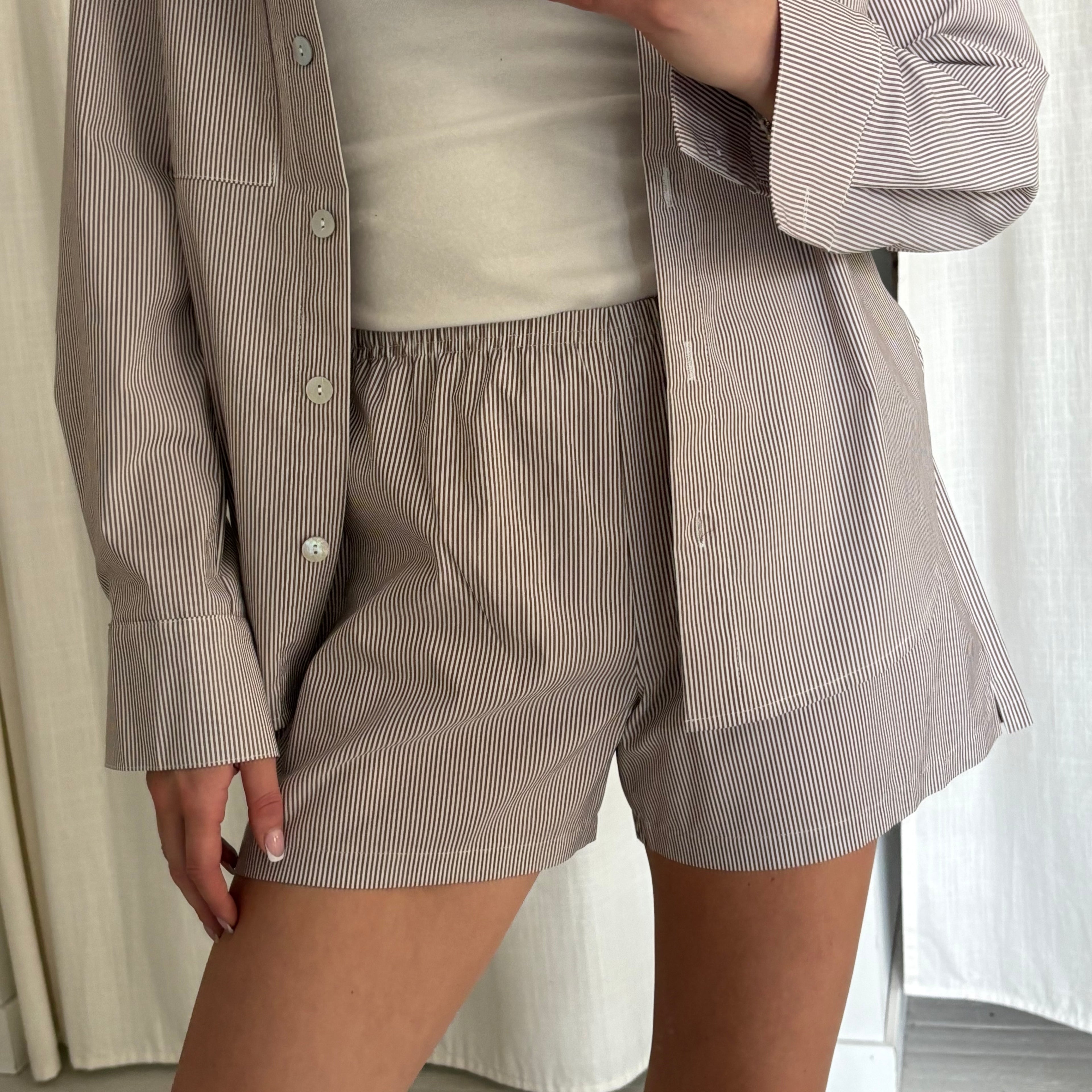 Daily Short - Brown Stripe