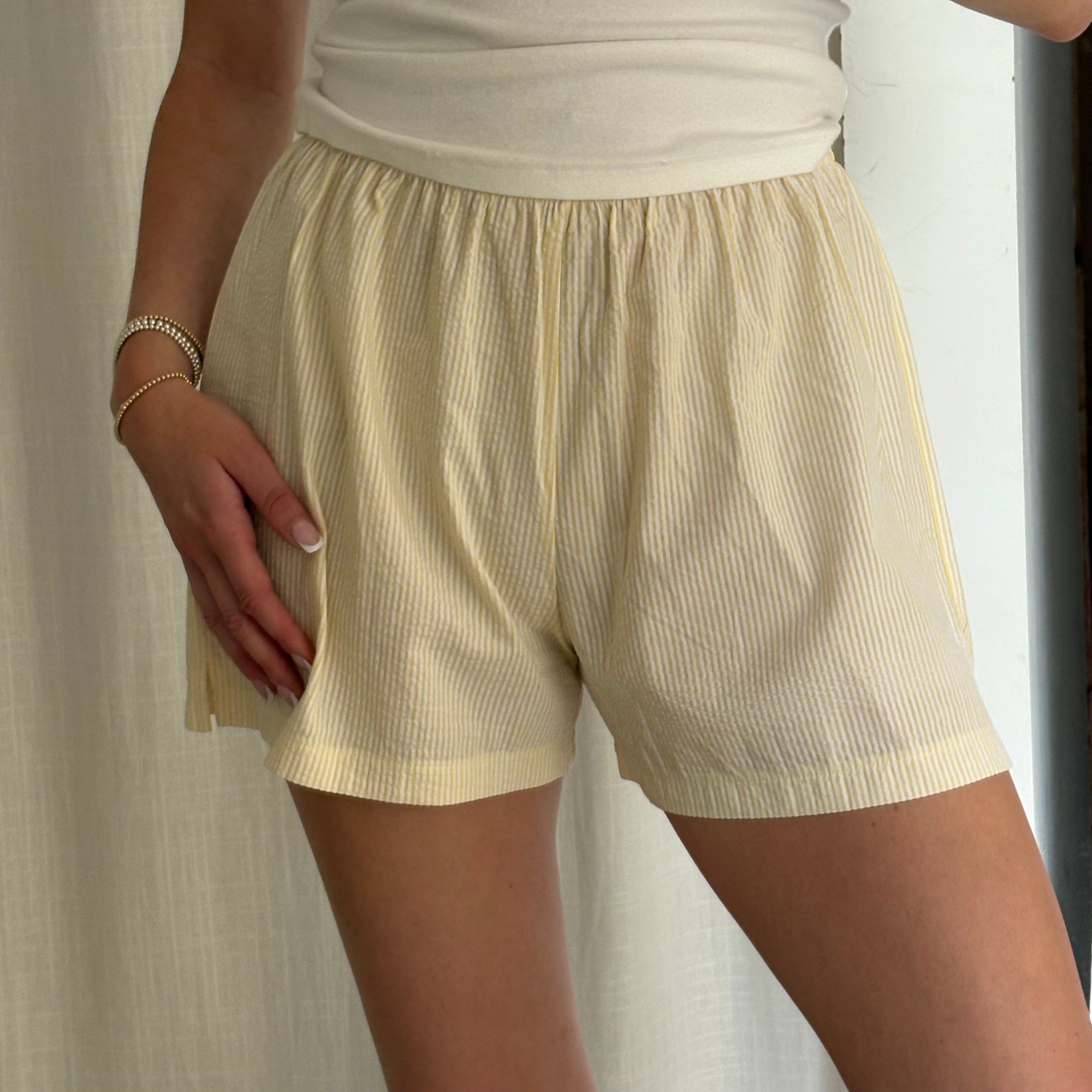 Daily Short - Yellow Seersucker