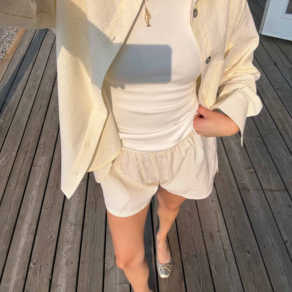 Daily Button Up - Yellow Seersucker