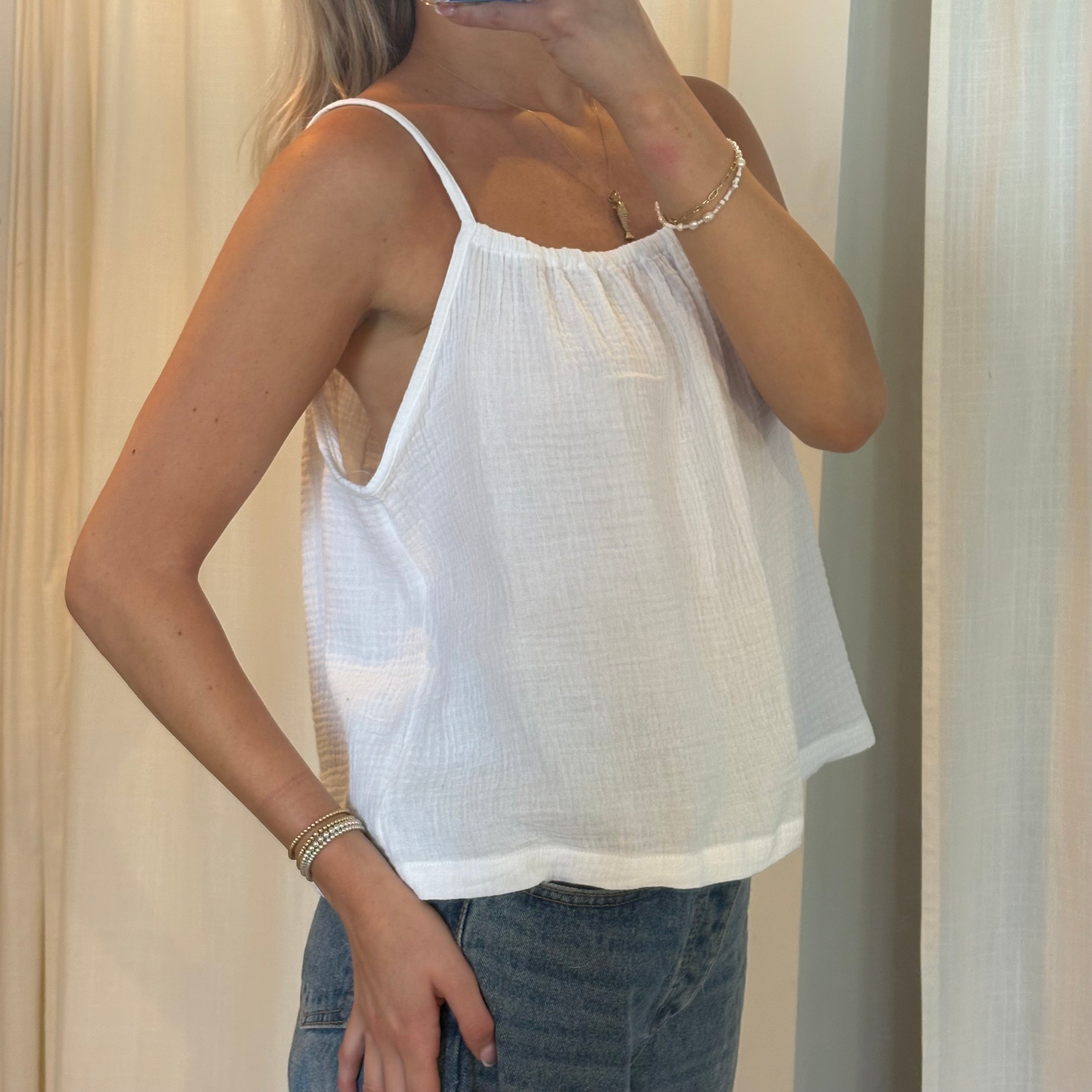 Daily Tank - White Bubble