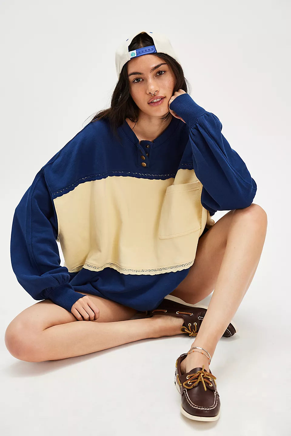 Strawberry Sweatshirt - Oceana